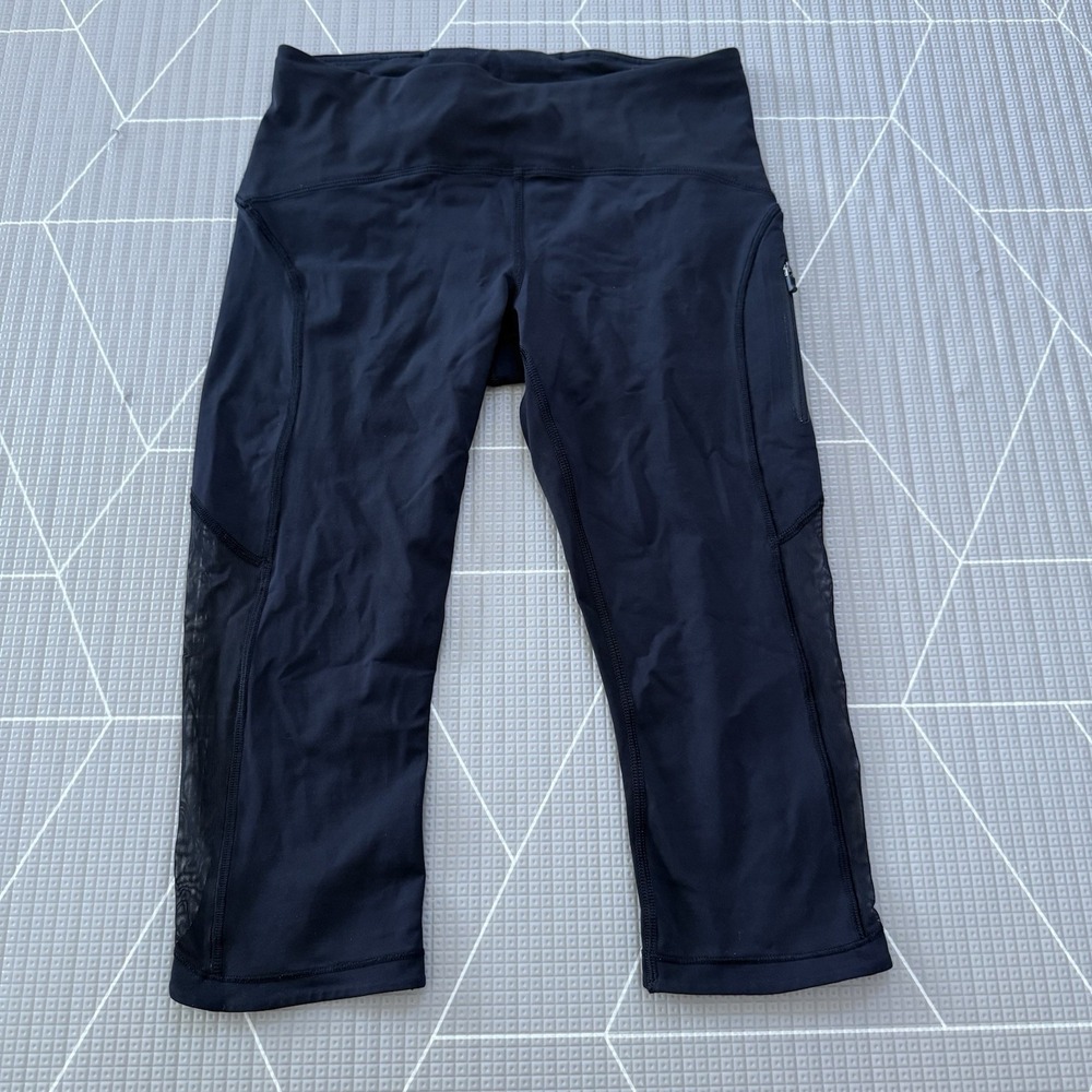 Lululemon Black Crop Leggings Size 6 Mesh Panels Mid Rise 17"